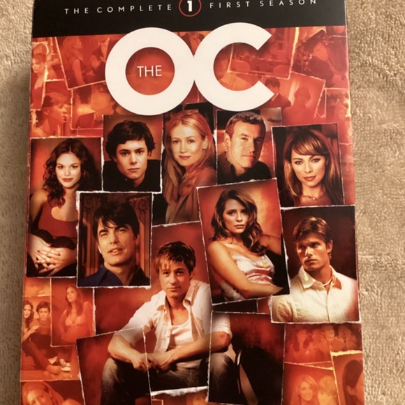 The OC The Complete First Season DVD Collection - Picture 3 of 10